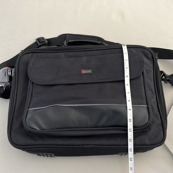 Notebook/Laptop Case 17” - Picture 3 of 13